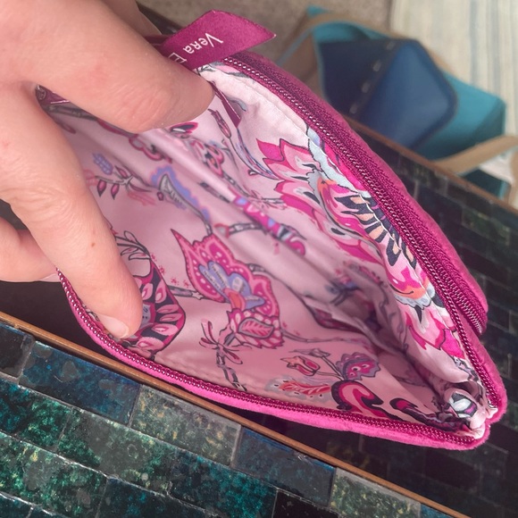 Vera Bradley | NWT Crushed Velvet Breast Cancer Support Cosmetic Bag - Picture 9 of 10